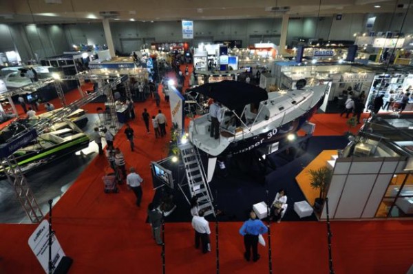 848 sao paulo boat show4 640x425